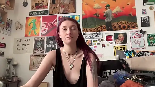 PauliinaBlue online show from October 2025 08:58:02 AM