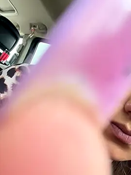 Snapshot of SinfulLovers33 chatting on November 2025 10:45:02 AM SinfulLovers33 online show from November 2025 10:45:02 AM