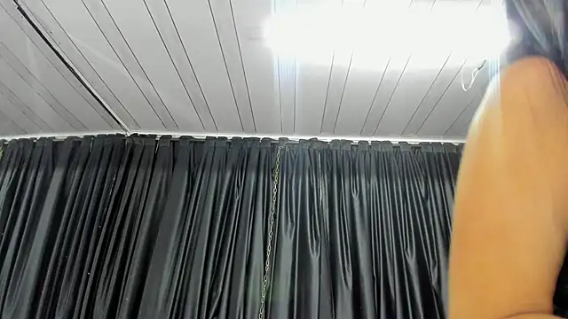 SofiaLustera online show from November 2025 12:23:02 PM