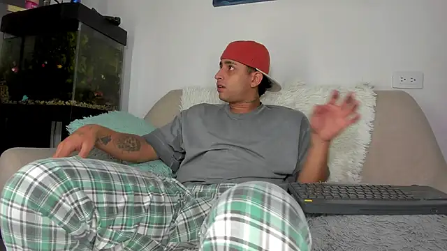 Snapshot of drako__milck chatting on October 2025 06:23:02 AM drako  milck online show from October 2025 06:23:02 AM