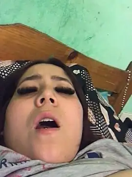 lulu20  online show from October 2025 10:09:01 PM