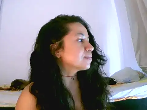 Snapshot of chiarafus0 chatting on November 2025 03:59:01 PM chiarafus0 online show from November 2025 03:59:01 PM