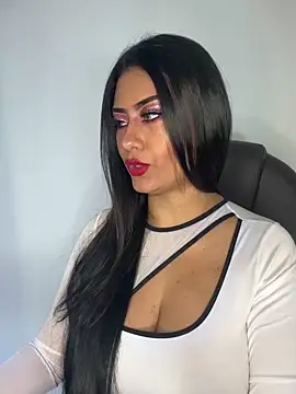 Snapshot of _Isabella_1 chatting on November 2025 02:33:02 AM Isabella 1 online show from November 2025 02:33:02 AM