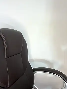 Snapshot of _Isabella_1 chatting on November 2025 02:47:02 AM Isabella 1 online show from November 2025 02:47:02 AM