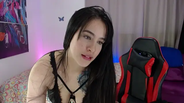 Snapshot of skarlett222 chatting on November 2025 11:58:01 PM skarlett222 online show from November 2025 11:58:01 PM