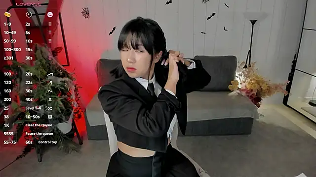 Snapshot of Erika_Kim chatting on October 2025 06:37:02 AM Erika Kim online show from October 2025 06:37:02 AM