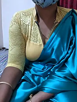 Snapshot of Best_Kannada_Couple chatting on October 2025 05:33:01 AM Best Kannada Couple online show from October 2025 05:33:01 AM