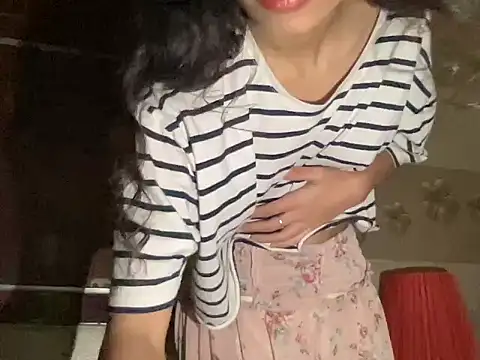 Snapshot of youngriri2 chatting on October 2025 01:43:02 PM youngriri2 online show from October 2025 01:43:02 PM