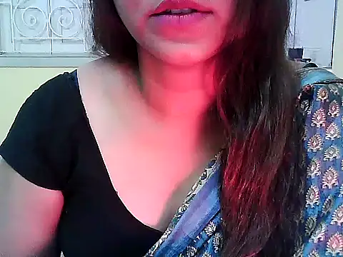 Model Srinika online show from November 2025 12:59:02 PM