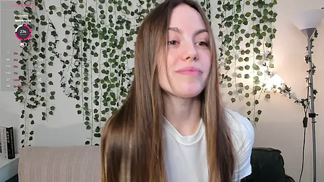 Snapshot of sweet_and_flirt chatting on October 2025 07:42:01 AM sweet and flirt online show from October 2025 07:42:01 AM