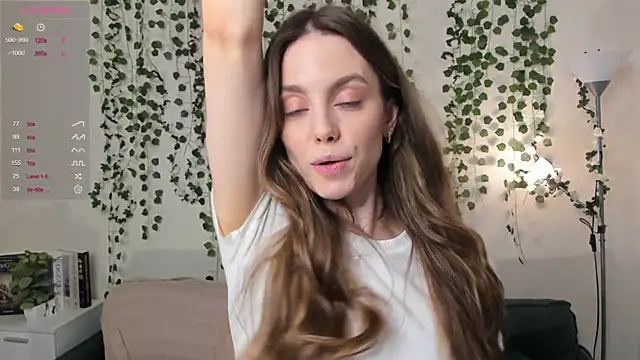 Snapshot of sweet_and_flirt chatting on October 2025 07:23:01 AM sweet and flirt online show from October 2025 07:23:01 AM