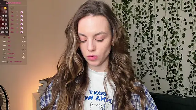 Snapshot of sweet_and_flirt chatting on November 2025 06:46:01 AM sweet and flirt online show from November 2025 06:46:01 AM