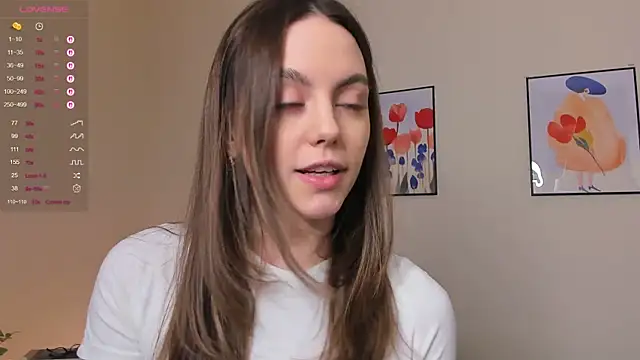 Snapshot of sweet_and_flirt chatting on December 2025 06:44:01 AM sweet and flirt online show from December 2025 06:44:01 AM