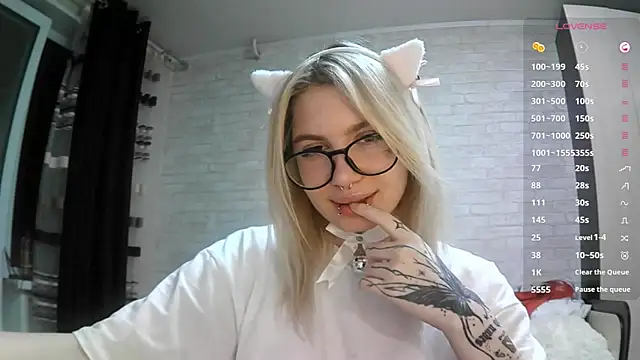 AmeeDelmonace online show from October 2025 02:17:02 PM