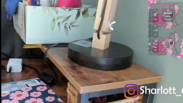 Snapshot of Sharlott_smith chatting on December 2025 09:09:02 PM Sharlott smith online show from December 2025 09:09:02 PM