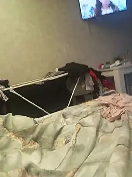 Snapshot of Dana_Beck chatting on November 2025 07:13:01 PM Dana Beck online show from November 2025 07:13:01 PM