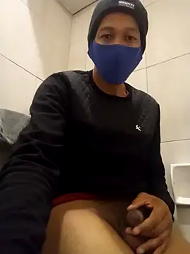 Snapshot of Sgebi8223 chatting on October 2025 11:27:02 PM Sgebi8223 online show from October 2025 11:27:02 PM