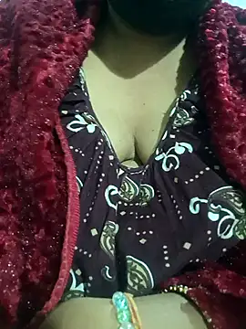 Snapshot of SX-ANA chatting on December 2025 05:55:02 PM SX-ANA online show from December 2025 05:55:02 PM