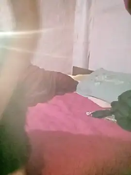 Snapshot of SansanCii chatting on November 2025 12:22:01 PM SansanCii online show from November 2025 12:22:01 PM