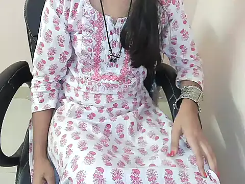 Snapshot of notty_heena chatting on October 2025 04:04:02 AM notty heena online show from October 2025 04:04:02 AM