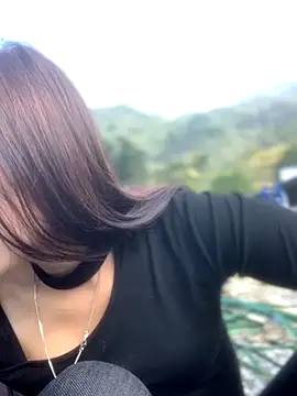 Snapshot of Linh_sexyy chatting on November 2025 06:12:01 AM Linh sexyy online show from November 2025 06:12:01 AM