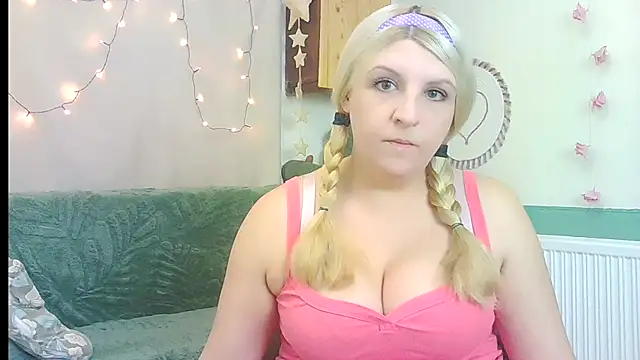 Snapshot of NikiLeex27 chatting on October 2025 06:36:02 AM NikiLeex27 online show from October 2025 06:36:02 AM