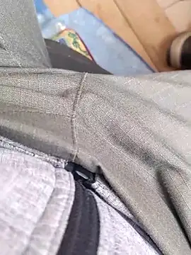 Snapshot of szabi1995 chatting on October 2025 12:30:02 PM szabi1995 online show from October 2025 12:30:02 PM