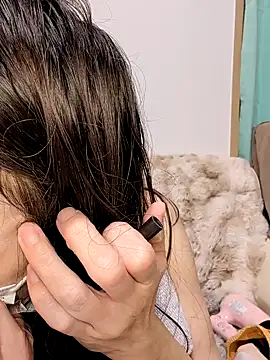 Snapshot of jyuse000ryuse chatting on October 2025 12:16:01 PM jyuse000ryuse online show from October 2025 12:16:01 PM