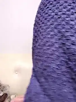 Snapshot of jyuse000ryuse chatting on December 2025 12:25:01 PM jyuse000ryuse online show from December 2025 12:25:01 PM