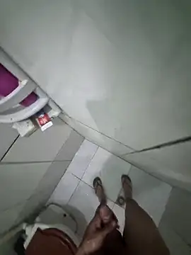 Snapshot of magrelo10 chatting on November 2025 11:10:02 AM magrelo10 online show from November 2025 11:10:02 AM