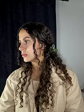 Snapshot of danna_gomez_07 chatting on December 2025 02:43:02 AM danna gomez 07 online show from December 2025 02:43:02 AM