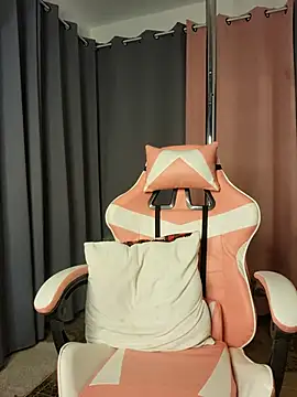 Snapshot of Jxxxa2 chatting on November 2025 04:45:02 AM Jxxxa2 online show from November 2025 04:45:02 AM