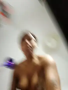 Snapshot of Jxxxa2 chatting on November 2025 11:32:01 AM Jxxxa2 online show from November 2025 11:32:01 AM