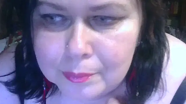 Snapshot of CharleeKendall chatting on November 2025 09:35:01 PM CharleeKendall online show from November 2025 09:35:01 PM