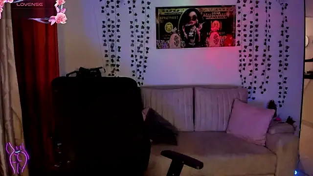 Snapshot of Lizz_martins chatting on October 2025 02:24:01 AM Lizz martins online show from October 2025 02:24:01 AM