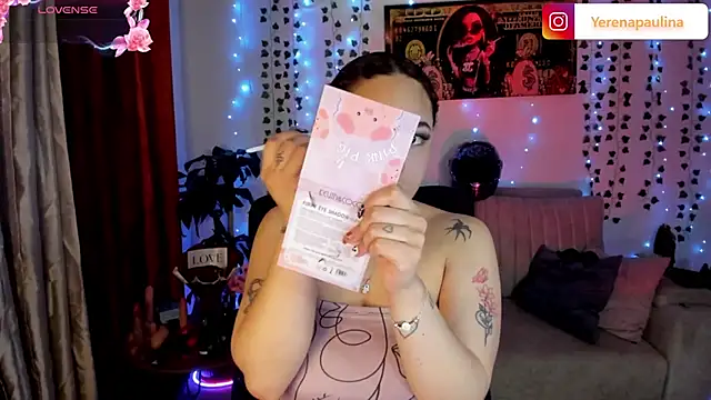 Snapshot of Lizz_martins chatting on November 2025 02:01:02 AM Lizz martins online show from November 2025 02:01:02 AM