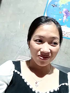 Snapshot of -Paige- chatting on October 2025 12:06:02 PM -Paige- online show from October 2025 12:06:02 PM