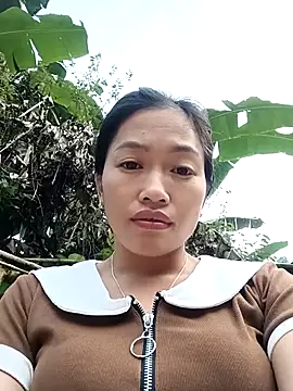 Snapshot of -Paige- chatting on October 2025 12:34:01 AM -Paige- online show from October 2025 12:34:01 AM