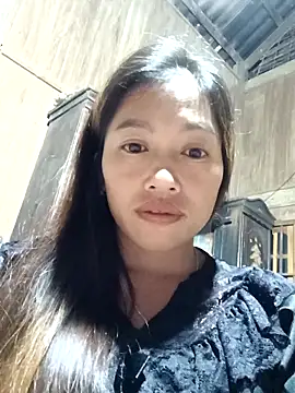 Snapshot of -Paige- chatting on October 2025 12:39:02 PM -Paige- online show from October 2025 12:39:02 PM