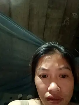 Snapshot of -Paige- chatting on October 2025 01:01:02 PM -Paige- online show from October 2025 01:01:02 PM