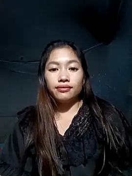 Snapshot of -Paige- chatting on November 2025 11:32:02 AM -Paige- online show from November 2025 11:32:02 AM