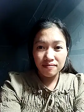 Snapshot of -Paige- chatting on November 2025 12:16:02 PM -Paige- online show from November 2025 12:16:02 PM