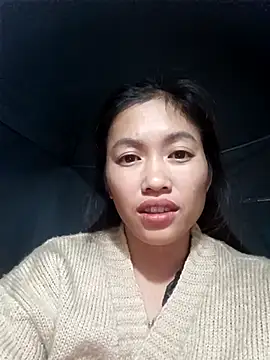 Snapshot of -Paige- chatting on November 2025 01:51:01 PM -Paige- online show from November 2025 01:51:01 PM