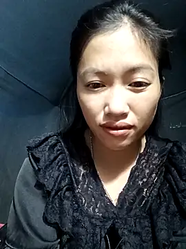 Snapshot of -Paige- chatting on November 2025 12:11:02 PM -Paige- online show from November 2025 12:11:02 PM