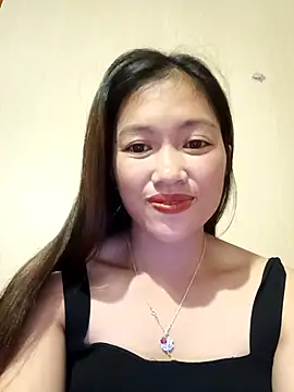 Snapshot of -Paige- chatting on November 2025 07:52:02 AM -Paige- online show from November 2025 07:52:02 AM