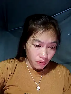 Snapshot of -Paige- chatting on December 2025 11:52:01 AM -Paige- online show from December 2025 11:52:01 AM