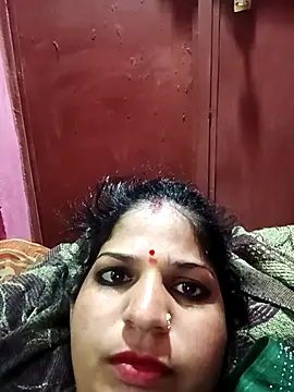 Karishma cute online show from November 2025 11:15:01 PM