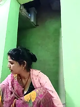 Karishma cute online show from November 2025 02:14:02 AM