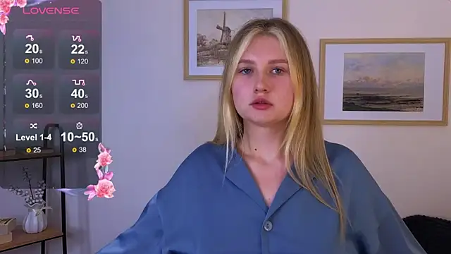 Snapshot of Shirley_Davis chatting on October 2025 04:50:01 PM Shirley Davis online show from October 2025 04:50:01 PM