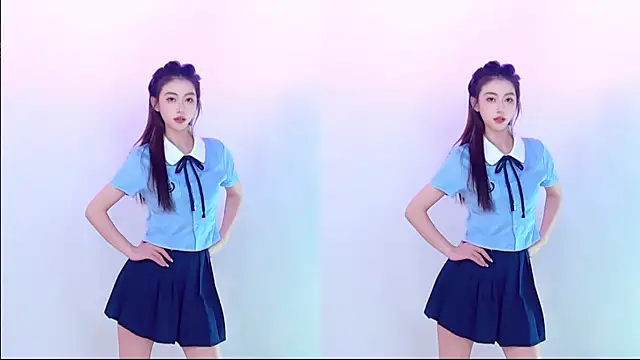 Snapshot of DX-002 chatting on November 2025 02:01:01 AM DX-002 online show from November 2025 02:01:01 AM